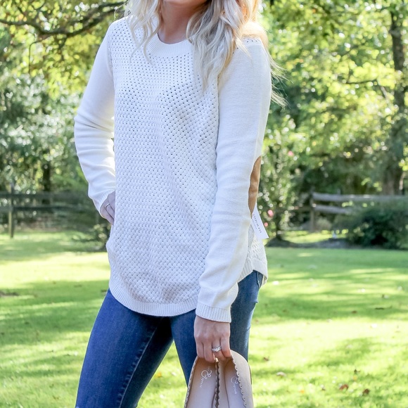 August Mist Sweaters - NEW August Mist Josey Elbow Patch Pullover Size Large